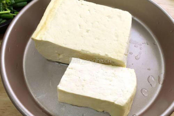 小葱拌豆腐的做法图解4