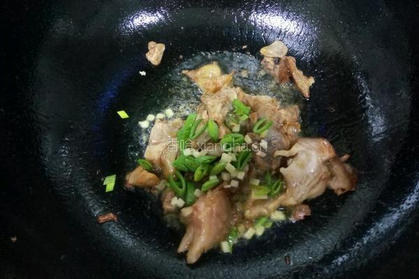 蒜苔炒肘花肉的做法图解6