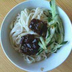 野生蘑菇炸酱面的做法[图]