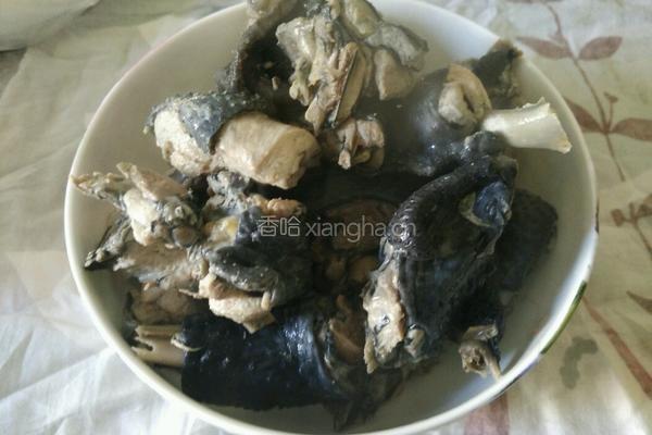 香菇乌鸡汤的做法图解4