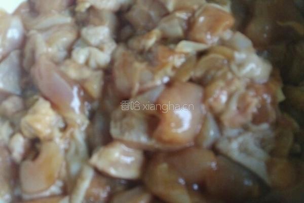 青笋鸡丁的做法图解2