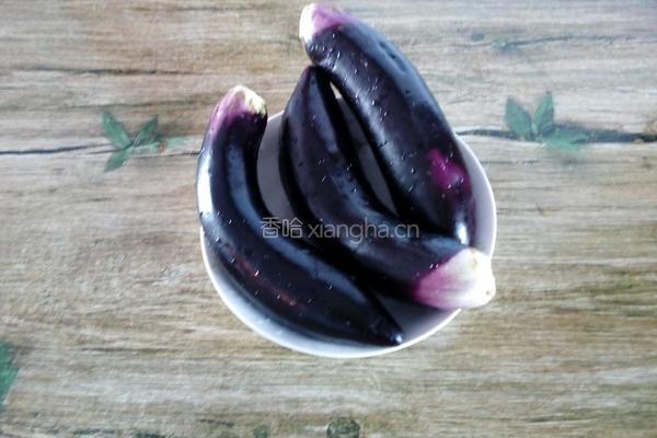 红烧茄子的做法图解1