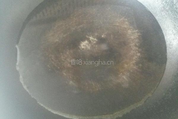凉拌莴笋的做法图解2
