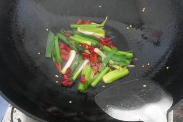 胡萝卜豆腐皮的做法图解2