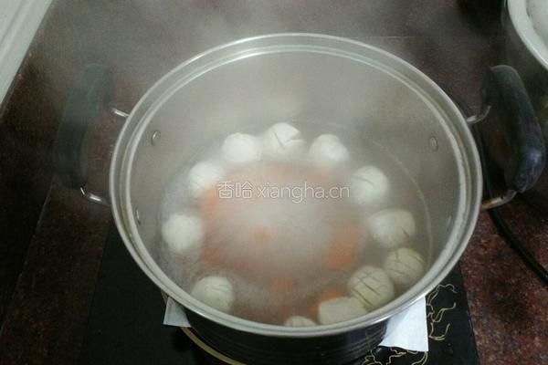 肉丸紫菜胡萝卜汤的做法图解6