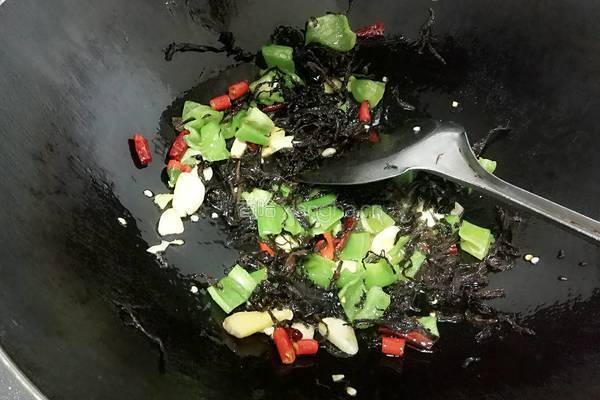 炝炒春笋的做法图解9