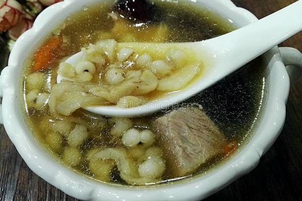 薏米百合鱼胶汤的做法图解10