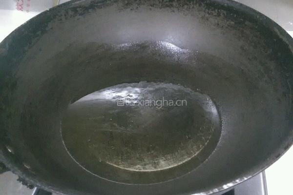湖南熏腊肉炒包菜的做法图解4