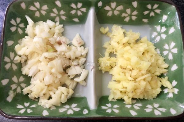 牛肉拌西兰花的做法图解3