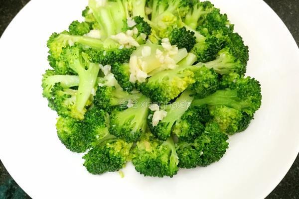牛肉拌西兰花的做法图解7