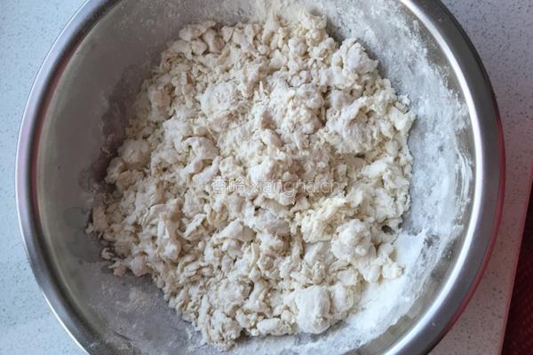 家常葱花饼的做法图解1