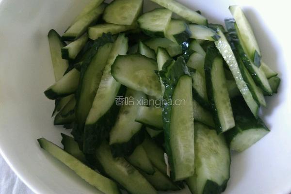黄瓜炒腐竹的做法图解4