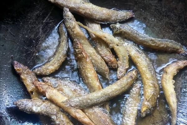 香辣泥鳅的做法图解2