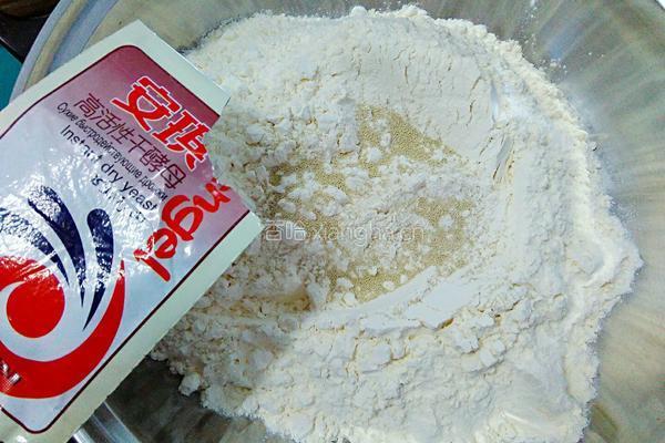 葱油饼的做法图解3