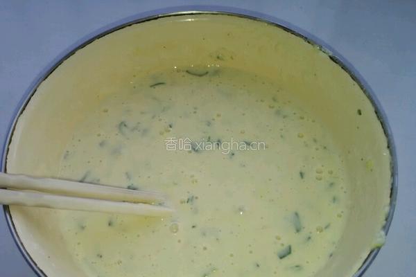 葱花鸡蛋软饼的做法图解2