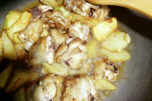 咖喱鸡翅根的做法图解8