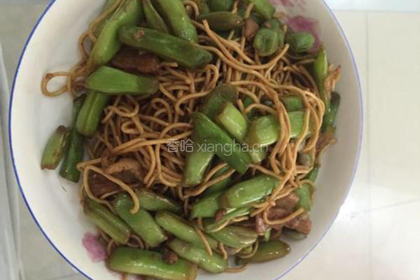蒜香四季豆拌面的做法图解9