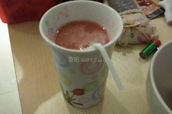 草莓汁?的做法图解4