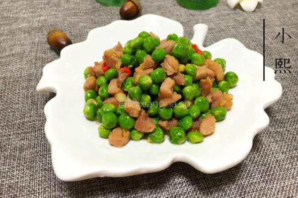 豌豆炒肉丁的做法图解8