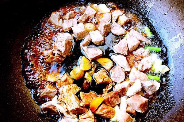 梅花肉炖粉条的做法图解9