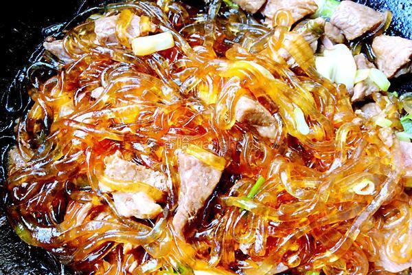 梅花肉炖粉条的做法图解11
