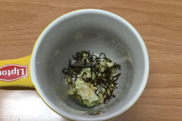 茉莉花绿茶的做法图解2
