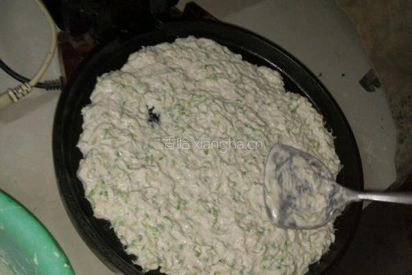 槐花煎饼的做法图解5