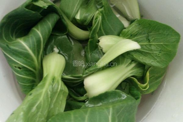 豆腐烧油菜的做法图解3