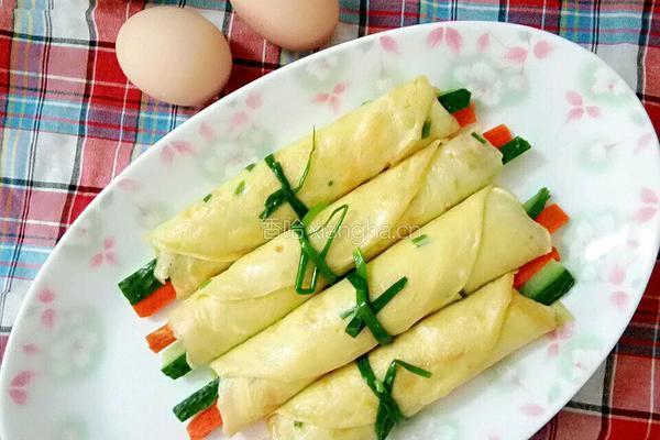 萝卜黄瓜鸡蛋卷的做法图解6