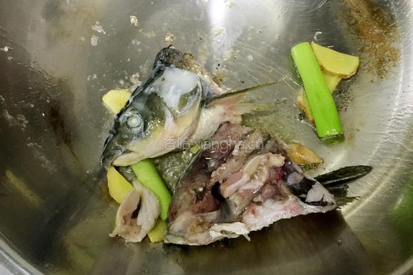 酸菜鱼的做法图解3