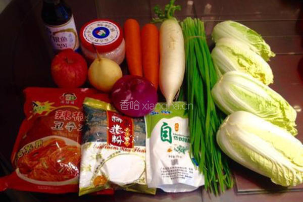 自制韩式泡菜的做法图解1