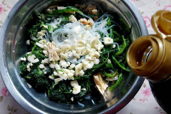 凉拌菠菜粉丝的做法图解4