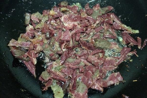 辣椒炒牛肉的做法图解3