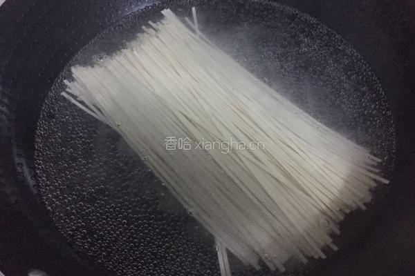 葱油拌面的做法图解4