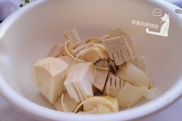 春笋烧肉的做法图解2