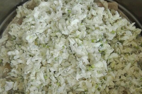 原味蒸槐花的做法图解6