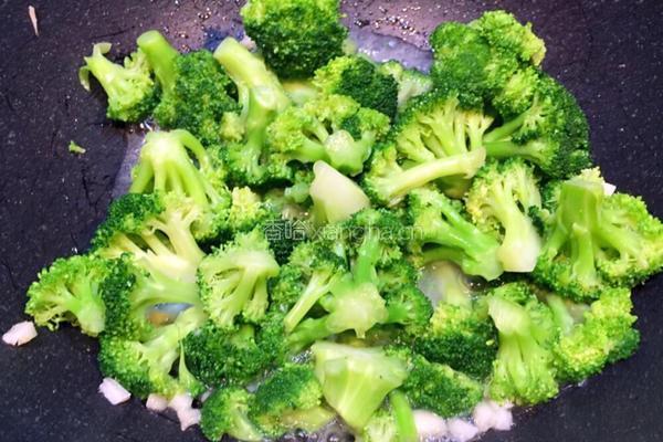 文一Cooking 蒜蓉西兰花的做法图解6