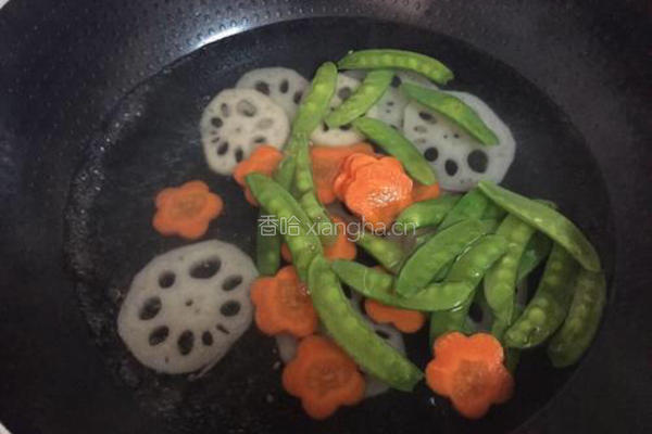荷塘小炒的做法图解3