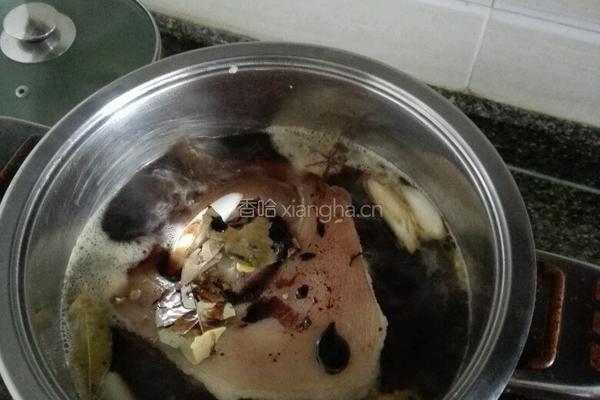 土豆肘子的做法图解3