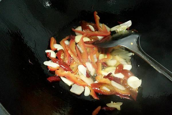 蒜苔牛肉丝的做法图解6