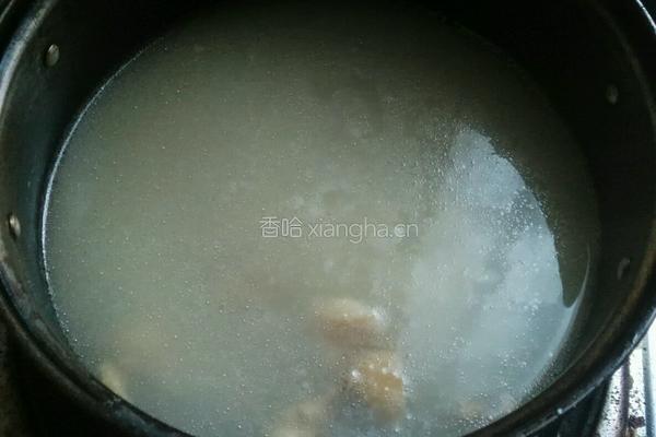 香菇鸡腿粥的做法图解3