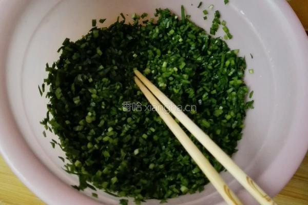 槐花饺子的做法图解6