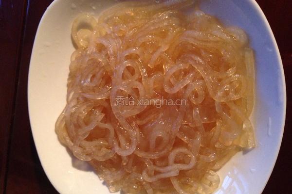 芹菜粉的做法图解2
