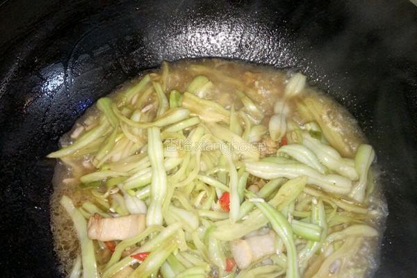 肉丝芸豆的做法图解3