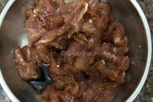 木耳炒瘦肉的做法图解3