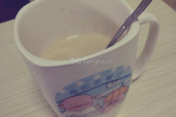 焦糖奶茶(奶粉版)的做法图解3