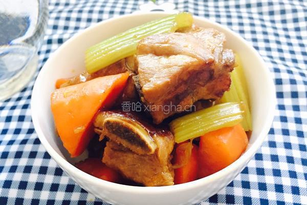 胡萝卜芹菜闷排骨的做法图解8
