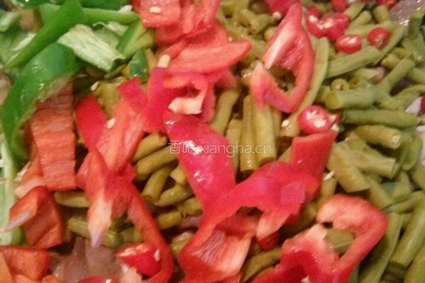 鸡胗炒酸豆角的做法图解8