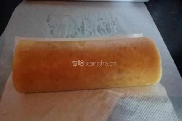 草莓蛋糕卷的做法图解11