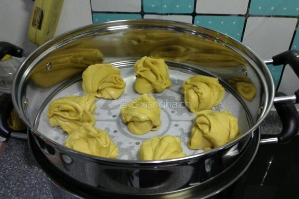 金灿灿全麦南瓜花卷的做法图解12